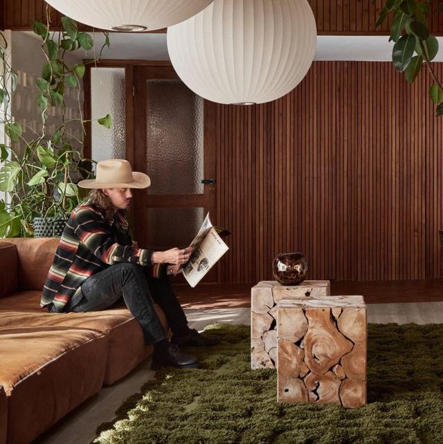 What colour rug goes with brown sofa Rugvista