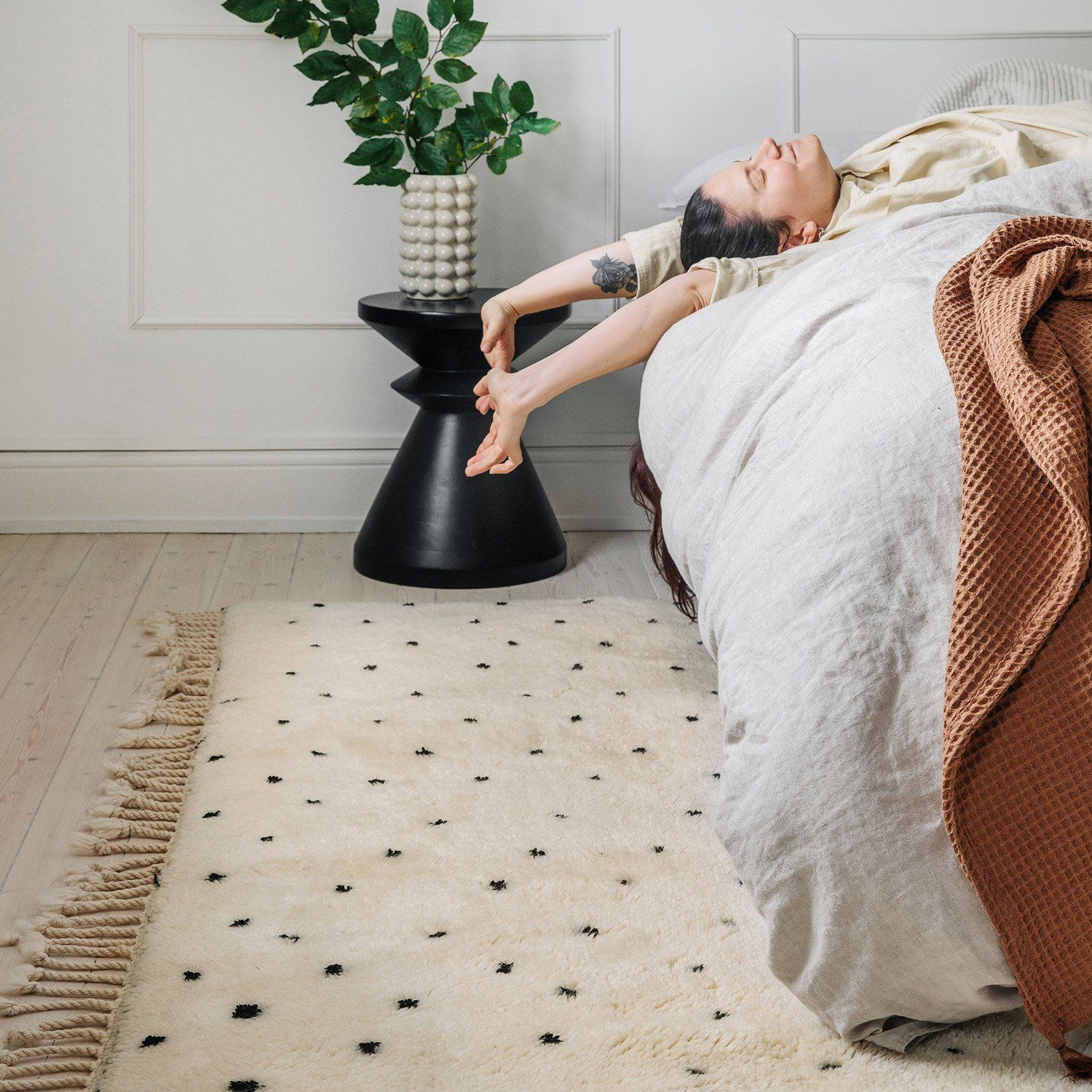 Tapijt in de slaapkamer: 15 stijltips