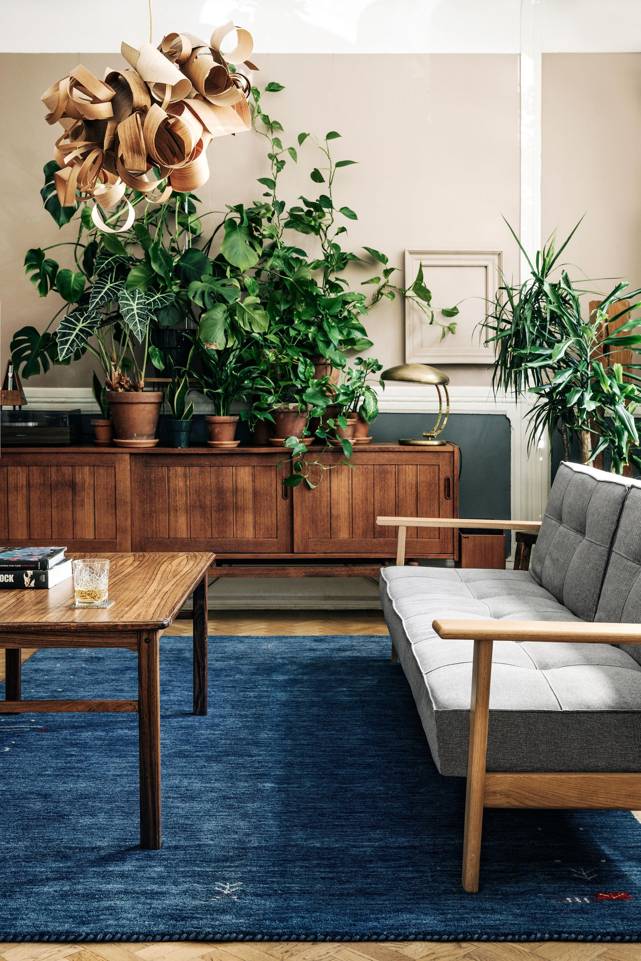Blue  gabbeh loom -  Carpet in a living room.