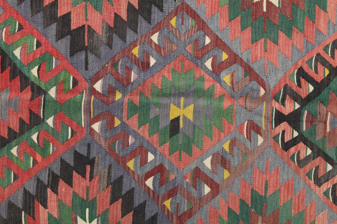 Vintage handgeweven Turks kelimkleed in veelkleurig