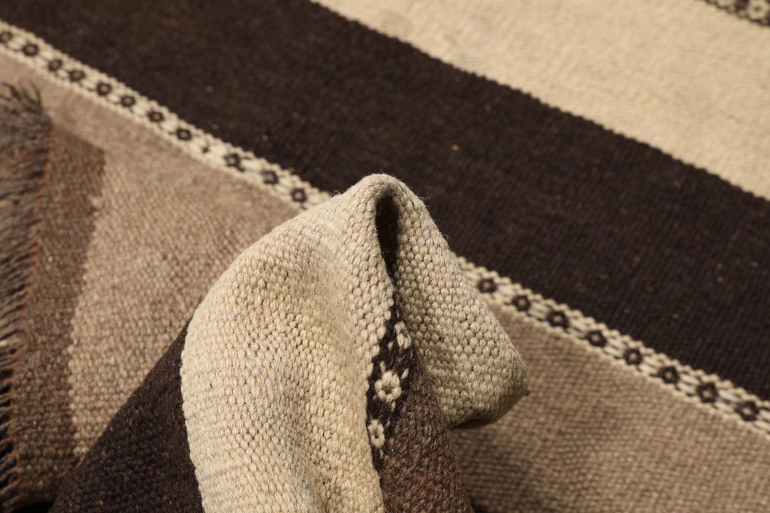 Håndvævet Kilim-tæppe fra Mellemøsten med brune og beige striber