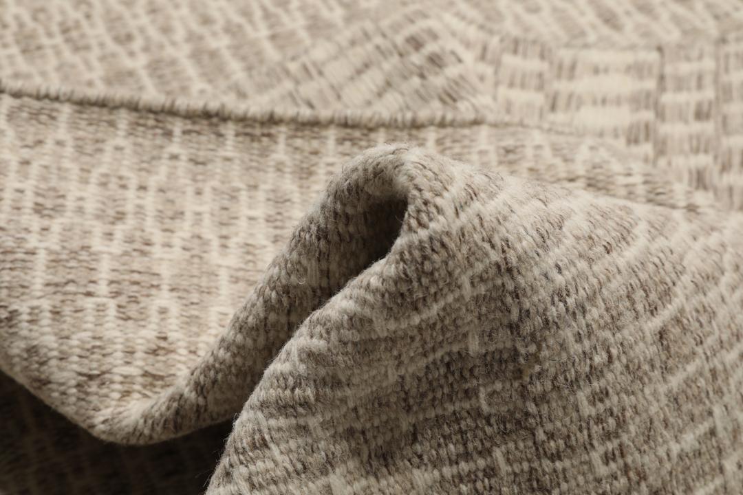 Tapis de couloir beige