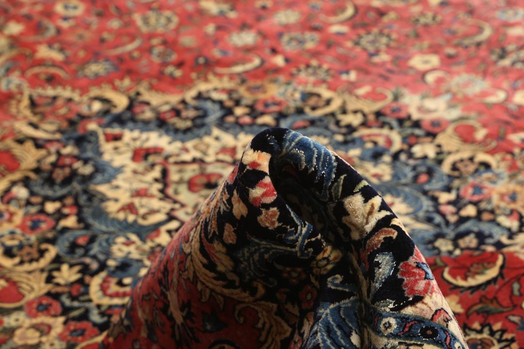 Handgeknoopt rood Bidjar met Zijde tapijt uit het Midden-Oosten