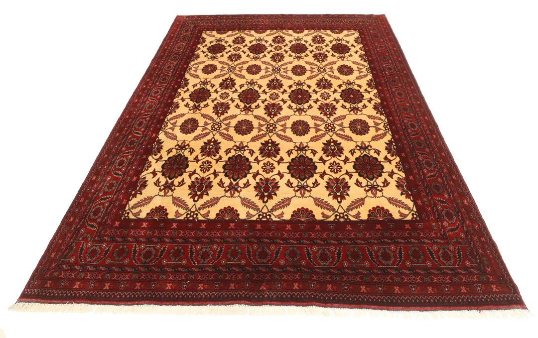 Tapis Afghan Khal Mohammadi noué à la main en rouge et beige avec des motifs floraux