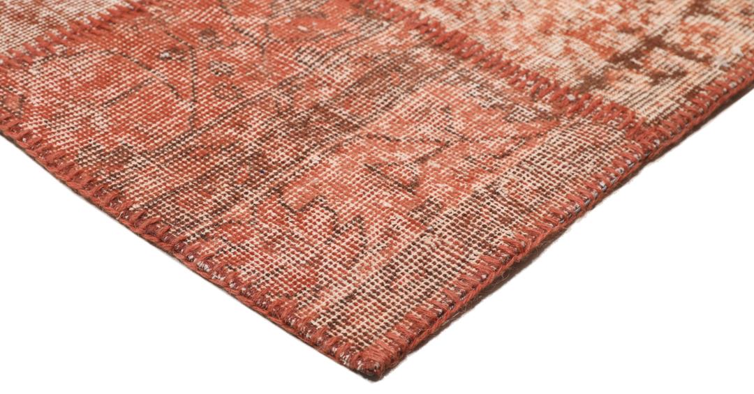 Handgefertigter türkischer Patchwork-Teppich in Rot und Erdtönen