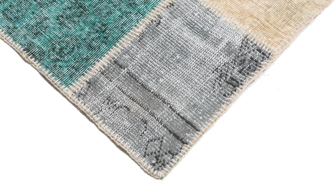 Een uniek patchwork vloerkleed uit Turkije met een multicolor design