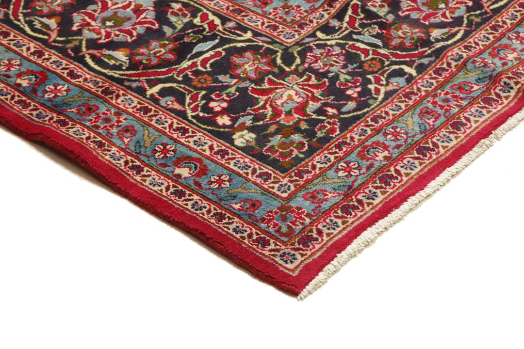 
    Mashad - Red / Pink - 293 x 385 cm
  