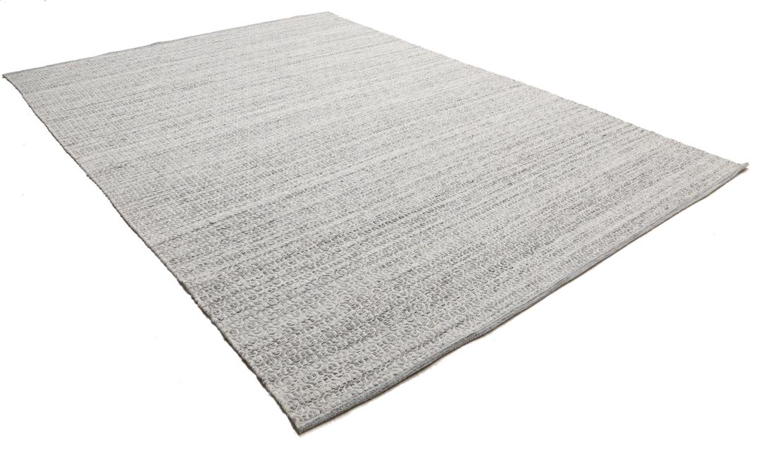 
    Alva - Grey / White - 250 x 350 cm
  