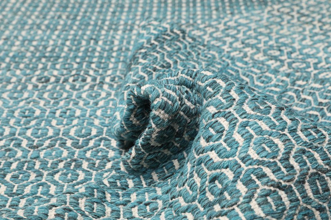 Alva - Turquoise / White - 140 x 200 cm