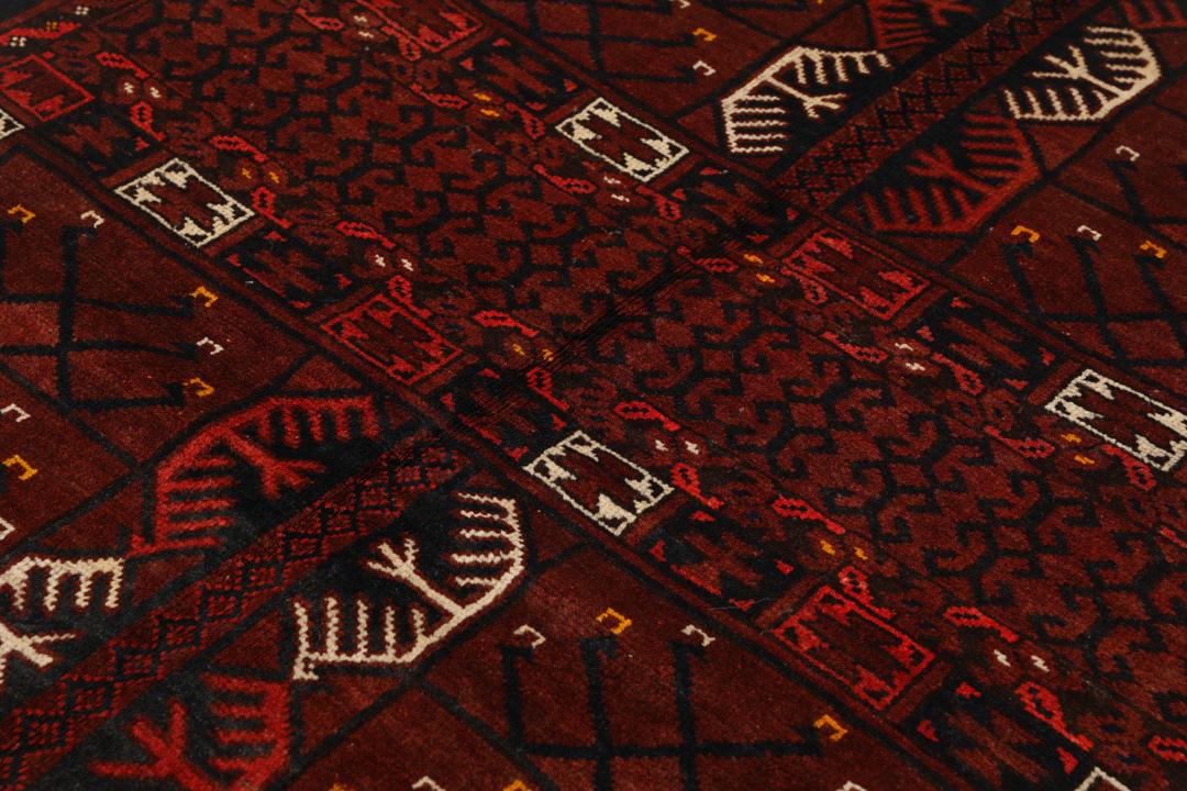 Tapis Afghan Khal Mohammadi noué à la main avec un motif géométrique rouge foncé et noir