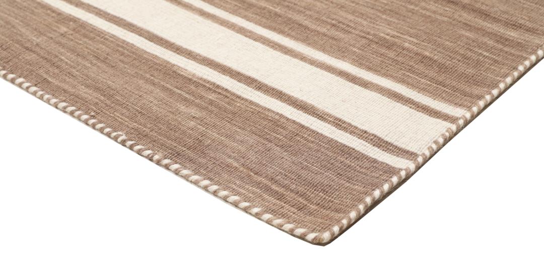 Ernst - Light brown / Off white - 170 x 240 cm