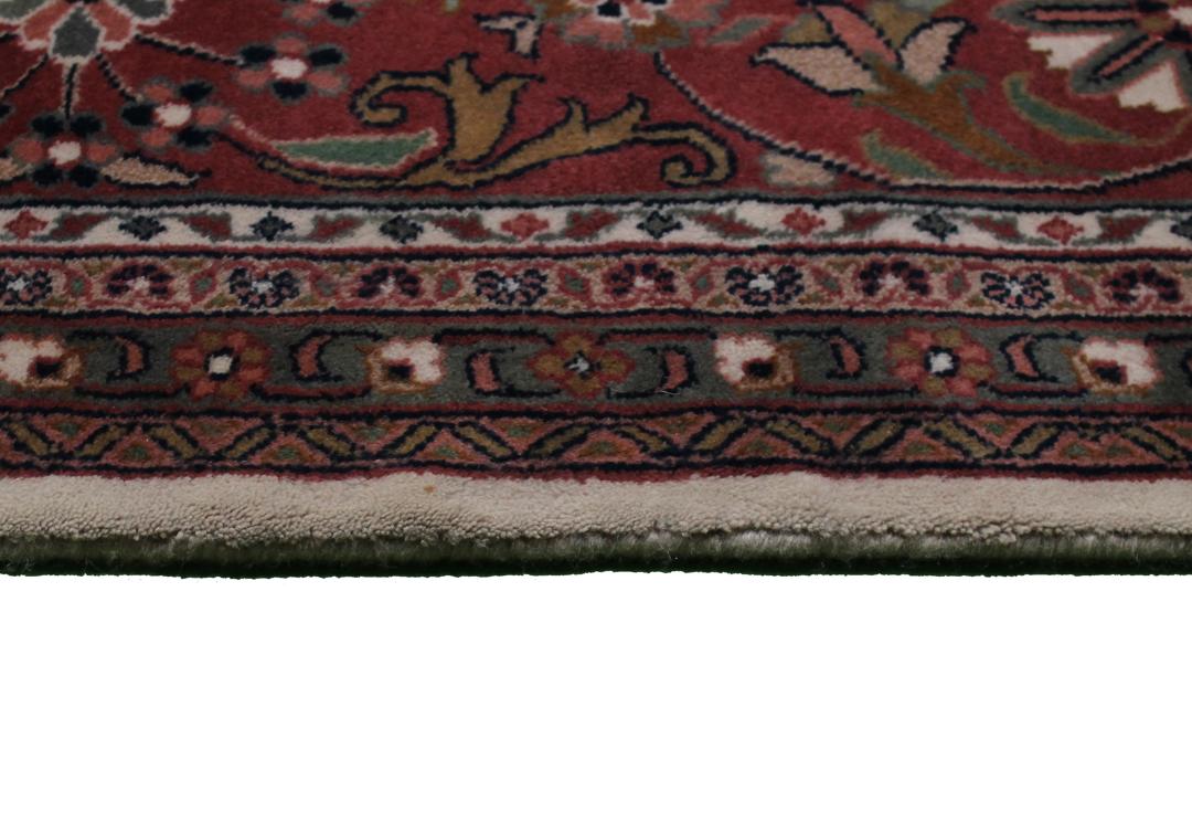 Hand-knotted Tabriz rug from India in red and beige tones