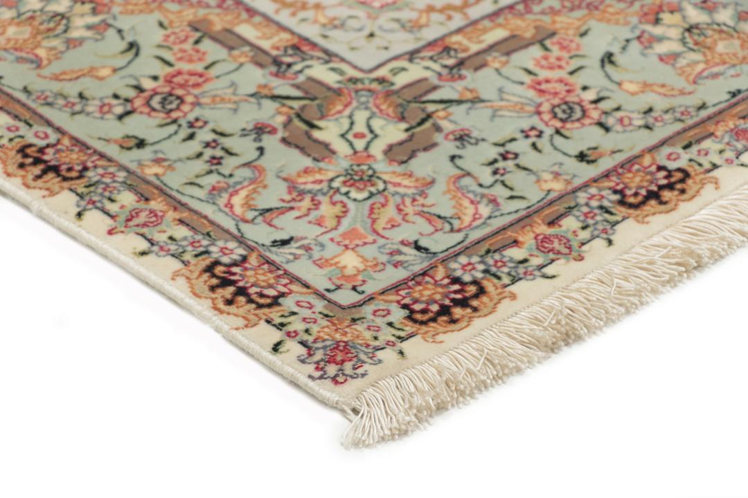 
    Tabriz 70 Raj silk warp - Beige / Yellow - 100 x 152 cm
  
