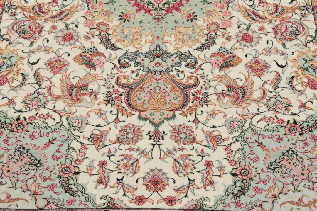 
    Tabriz 70 Raj silk warp - Beige / Yellow - 100 x 152 cm
  
