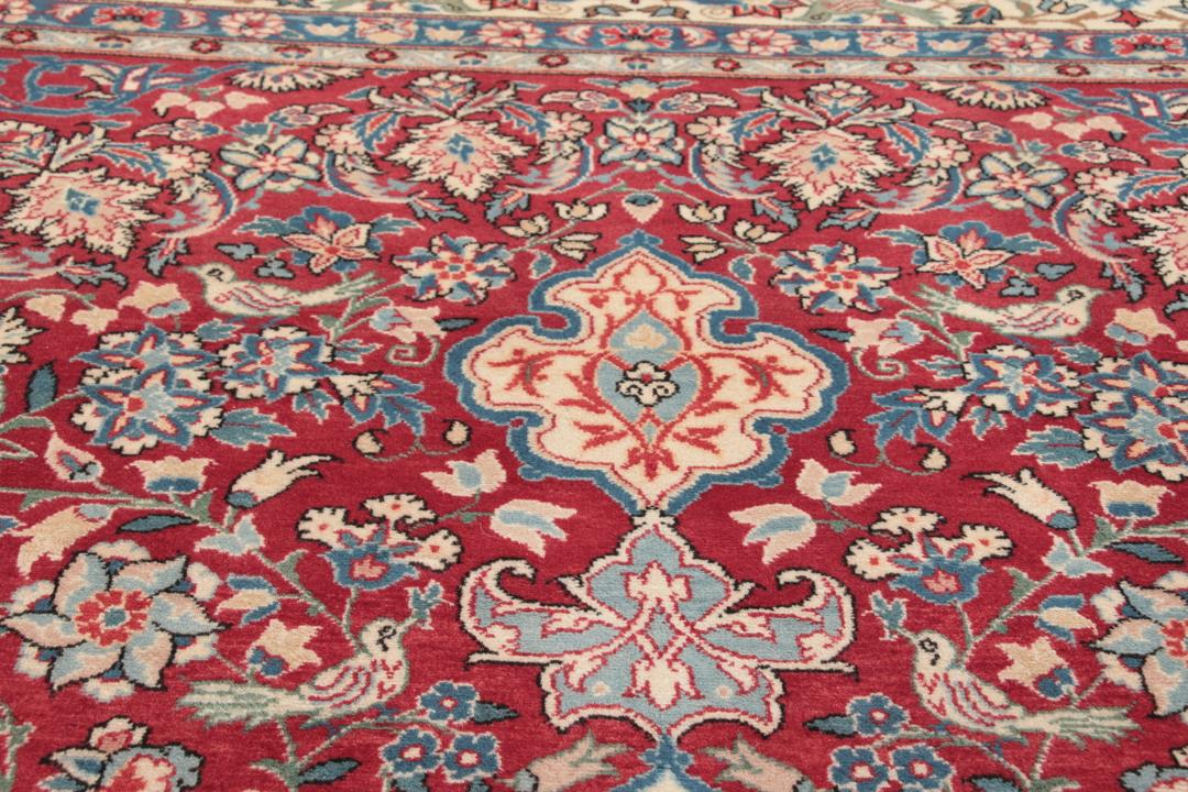 Handgemaakt tapijt uit het Midden-Oosten in rood