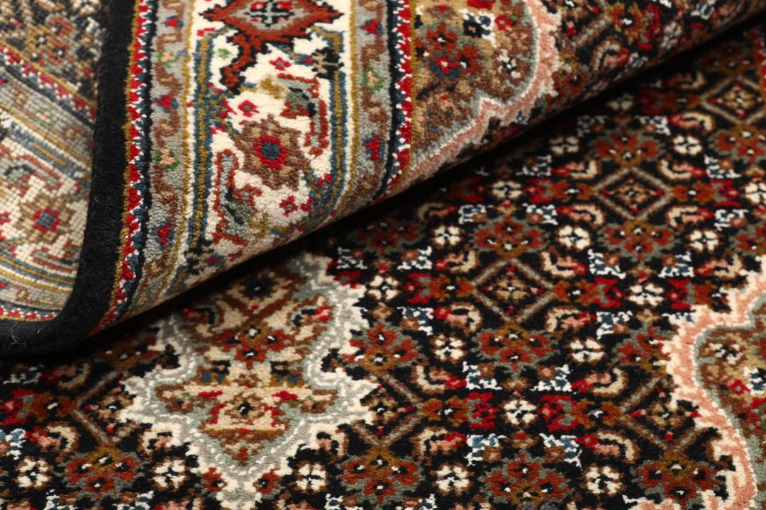Handgeknoopt Tabriz-tapijt uit India in veelkleurige tinten