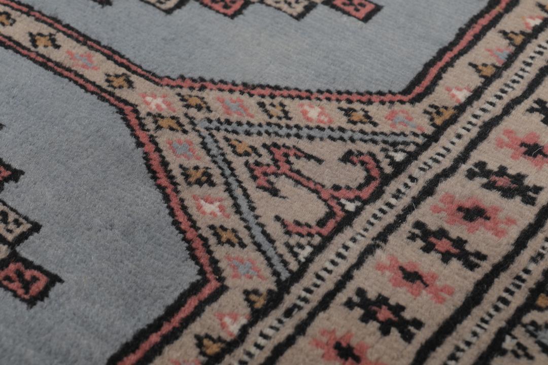 Handgeknoopt Pakistan Bokhara 2ply tapijt in blauwe en beige tinten