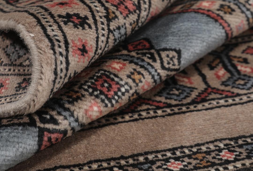 Handgeknoopt Pakistan Bokhara 2ply tapijt in blauwe en beige tinten