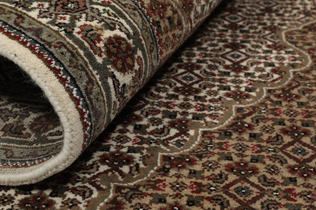 Handgeknoopt Tabriz-tapijt uit India in bruine tinten