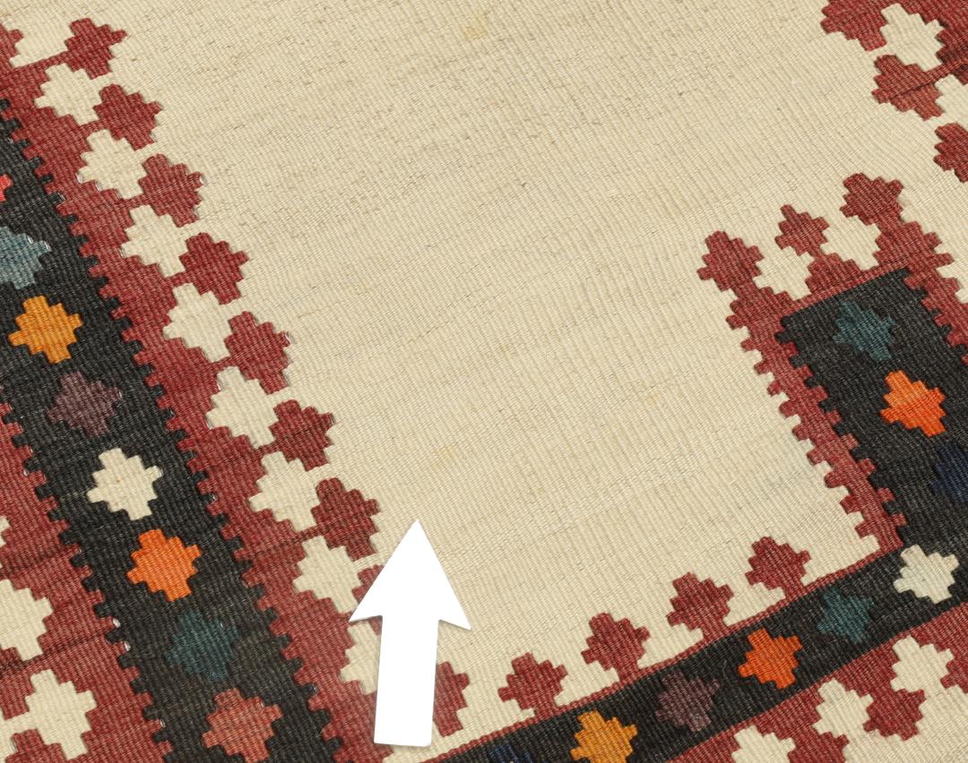 Vintage handgeweven Kelim-tapijt uit het Midden-Oosten met veelkleurige geometrische patronen