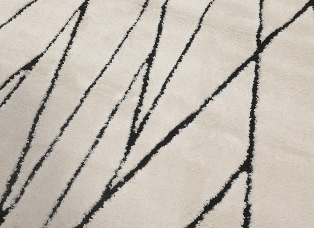 
    Kenitra - Cream white / Black - 200 x 300 cm
  