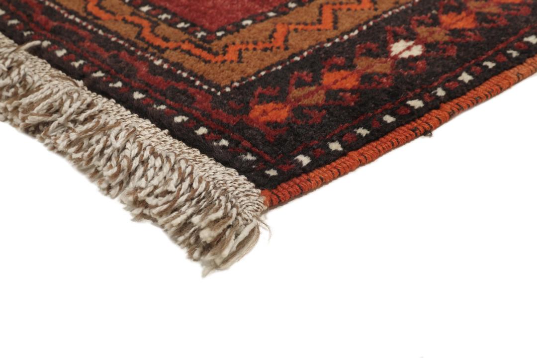 Antieke Shirvan wollen loper met geometrische medaillons in rood en zwart uit Turkije