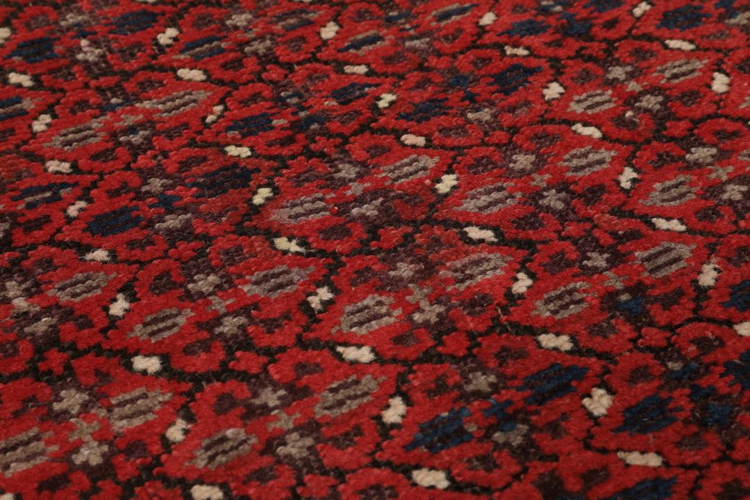 Antiek Shirvan-tapijt uit Azerbeidzjan in rood met geometrische motieven