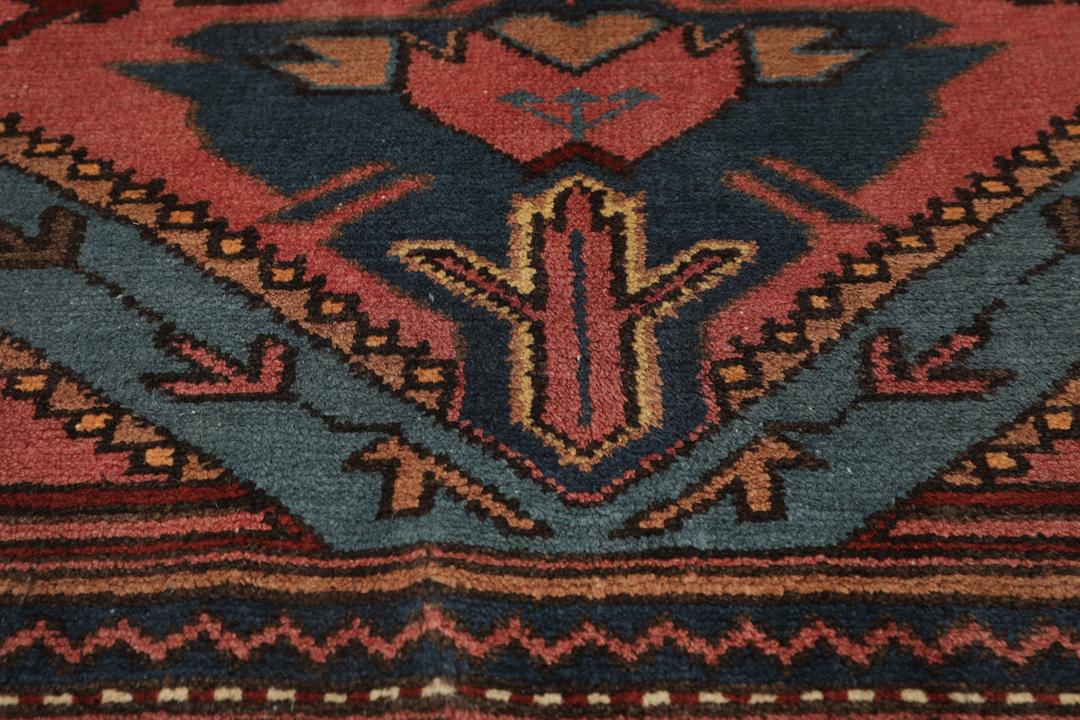 Antiek Shirvan-tapijt uit de Kaukasus in rood en blauw