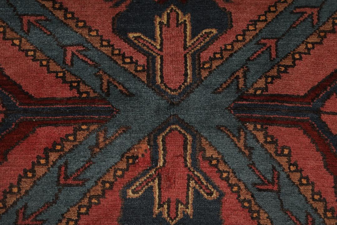 Antiek Shirvan-tapijt uit de Kaukasus in rood en blauw