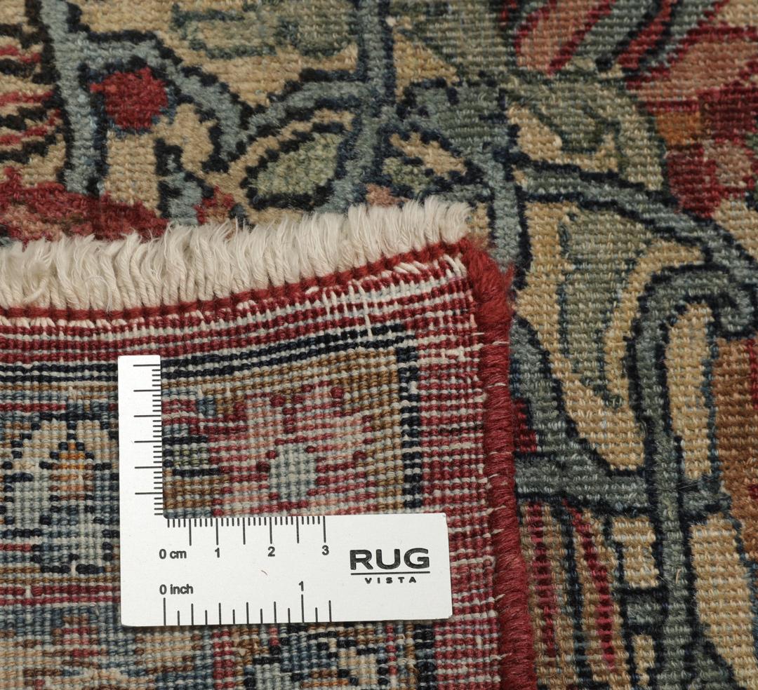 Handgeknoopt tapijt uit Persia in rood