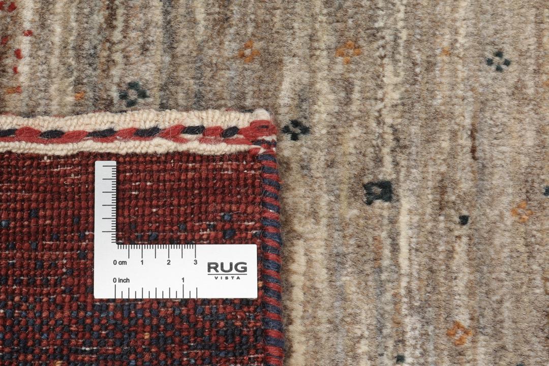 Tapis en laine Loribaft noué main provenant du Moyen-Orient dans des tons rouge et beige