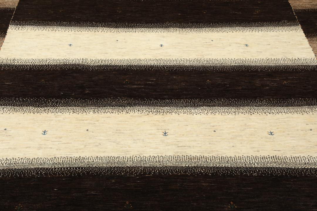 Håndknyttet Loribaft-tæppe med et moderne stribet design i brune og beige nuancer fra Mellemøsten.