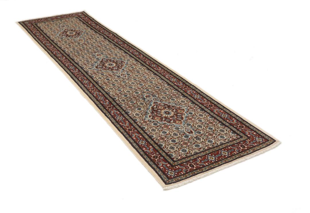 Handgeknoopte Moud loper met ingewikkelde bloemmotieven in multicolor