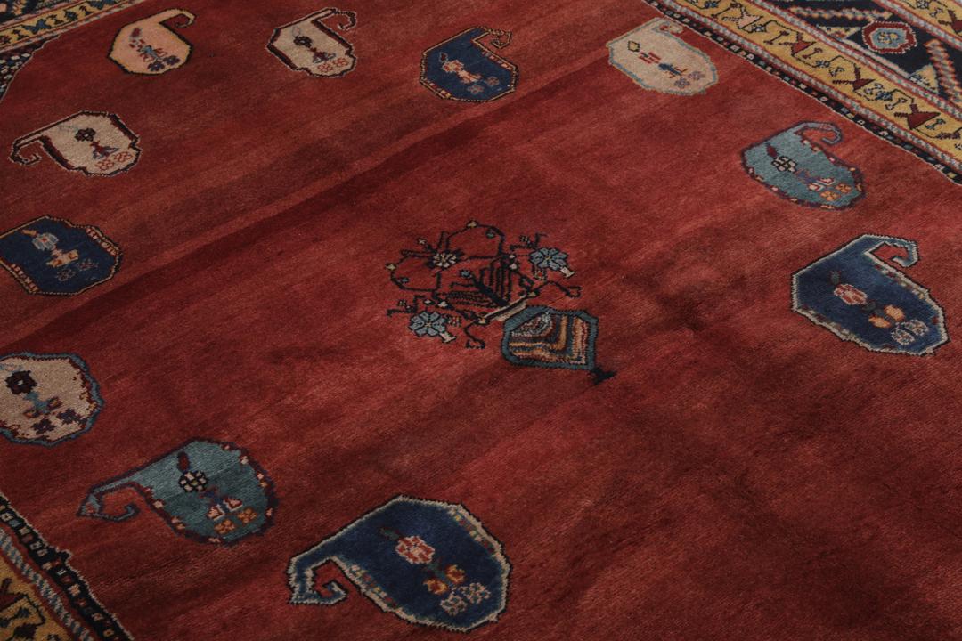 Handgeknoopt Gabbeh Kashkooli tapijt uit het Midden-Oosten in levendig rood met siermotieven