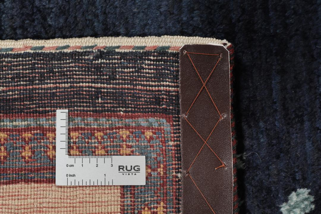 Handgeknoopt Gabbeh Kashkooli vloerkleed uit het Midden-Oosten in zwart en rood