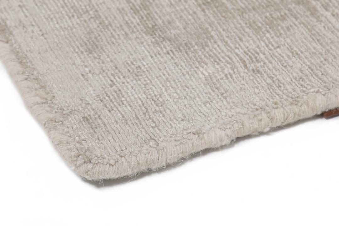 Vierkant handgeweven tapijt uit India in beige