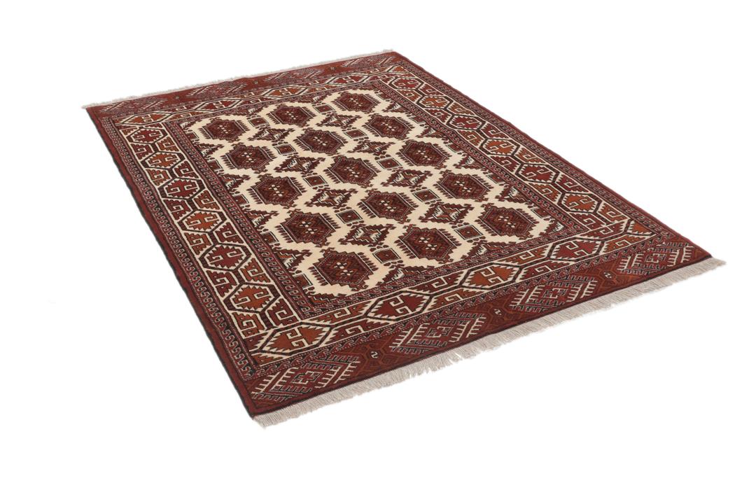 Met de hand geknoopt Turkaman-tapijt uit het Midden-Oosten in dieprode en beige tinten.
