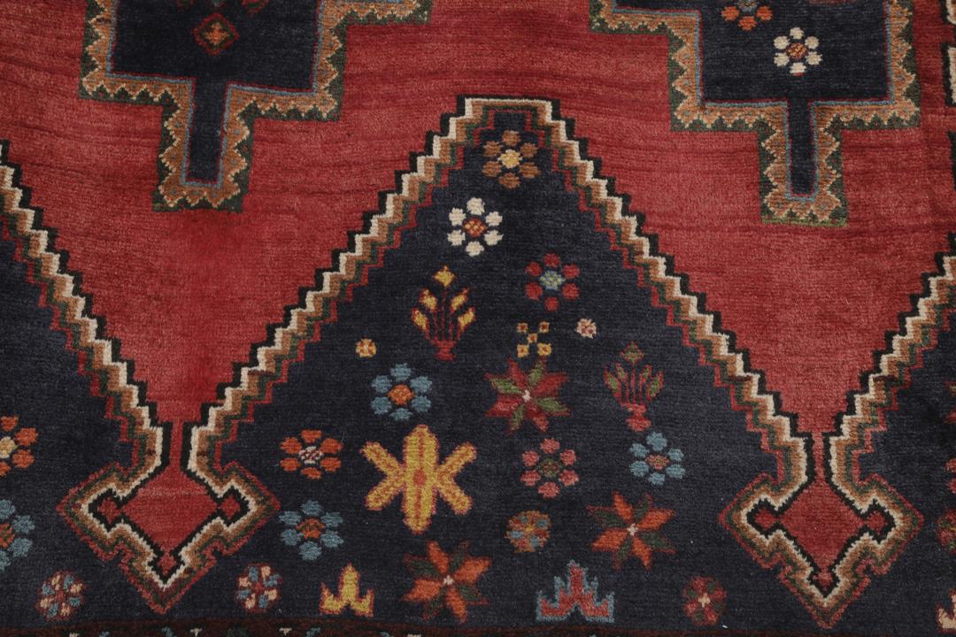 Handgeknoopt Afshar-tapijt uit het Midden-Oosten met een rood en blauw geometrisch medaillonpatroon