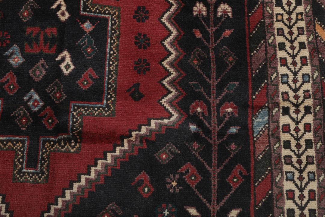 Handgeknoopt Afshar-tapijt uit het Midden-Oosten in dieprode en zwarte tinten