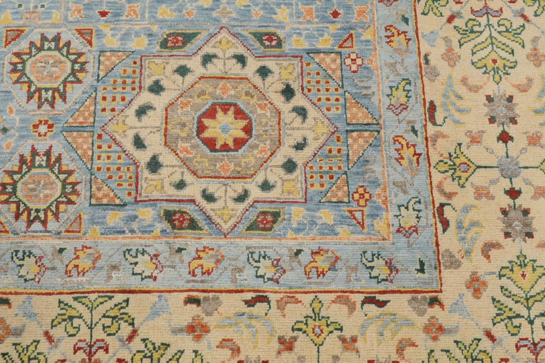 Handgeknoopt Afghaans Mamluk-tapijt in blauw met sierlijke geometrische medaillonpatronen.