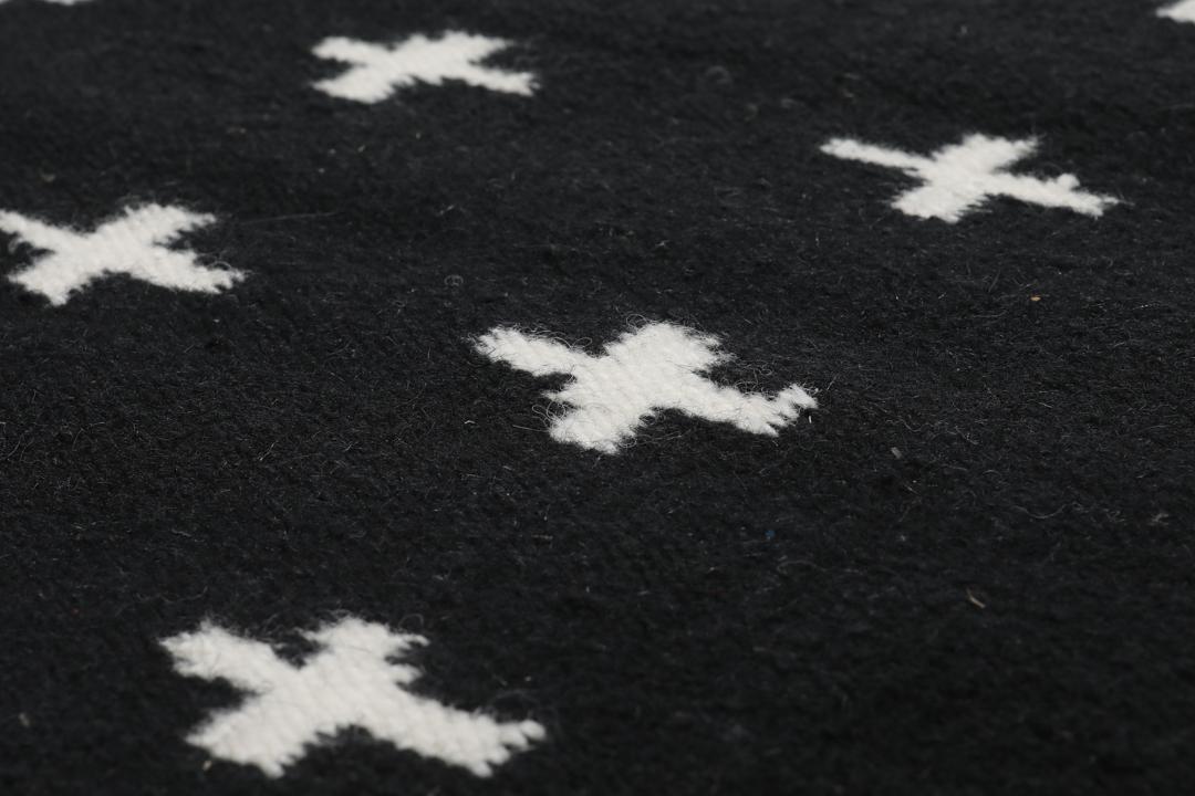 Million cross - Negru - 160 x 230 cm