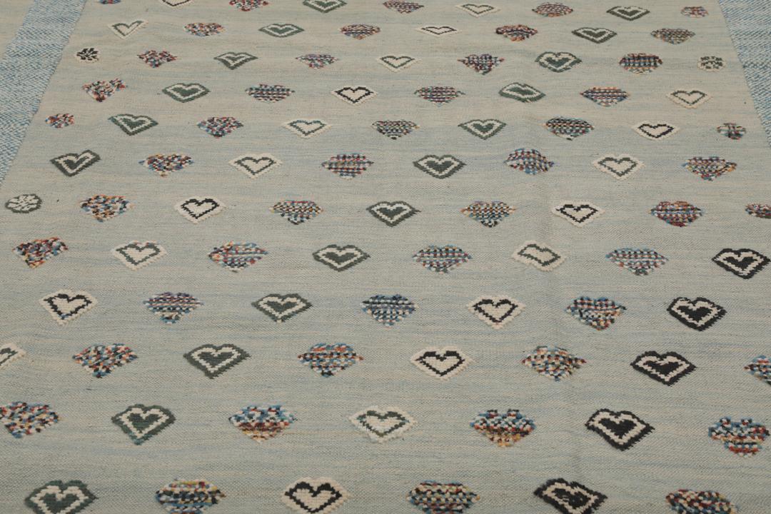 Handgeweven lichtblauw Kelim Nimbaft vloerkleed met hartjesmotieven uit Afghanistan
