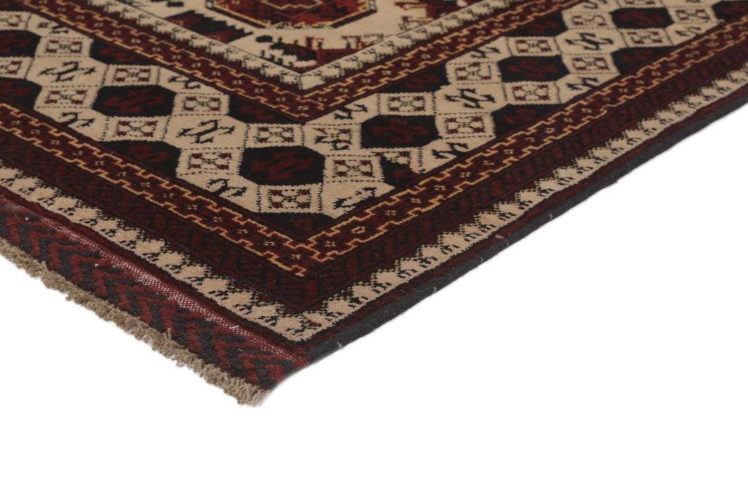 Tapis Kunduz noué à la main originaire d'Afghanistan dans des tons rouge et beige