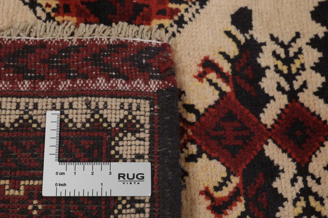 Tapis Kunduz noué à la main originaire d'Afghanistan dans des tons rouge et beige