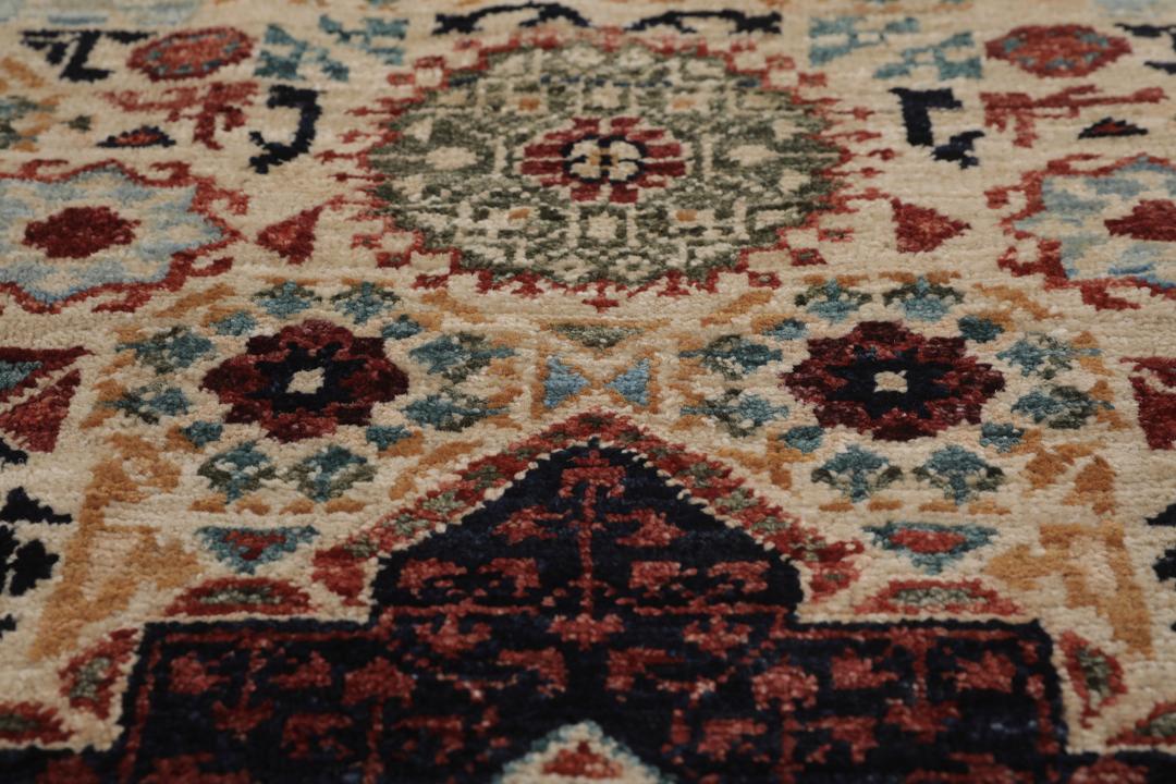 Håndknyttet Mamluk-tæppe fra Afghanistan i røde og beige nuancer