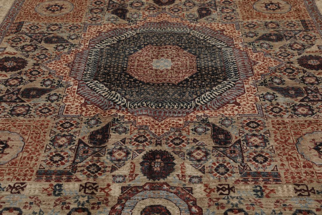 Håndknyttet Mamluk-tæppe fra Afghanistan med et beige og flerfarvet geometrisk design