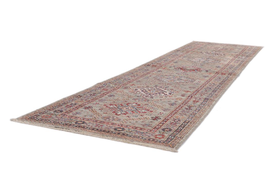 Covor tip pasarelă Kazak înnodat manual din Afganistan, cu medalioane geometrice în tonuri de gri.