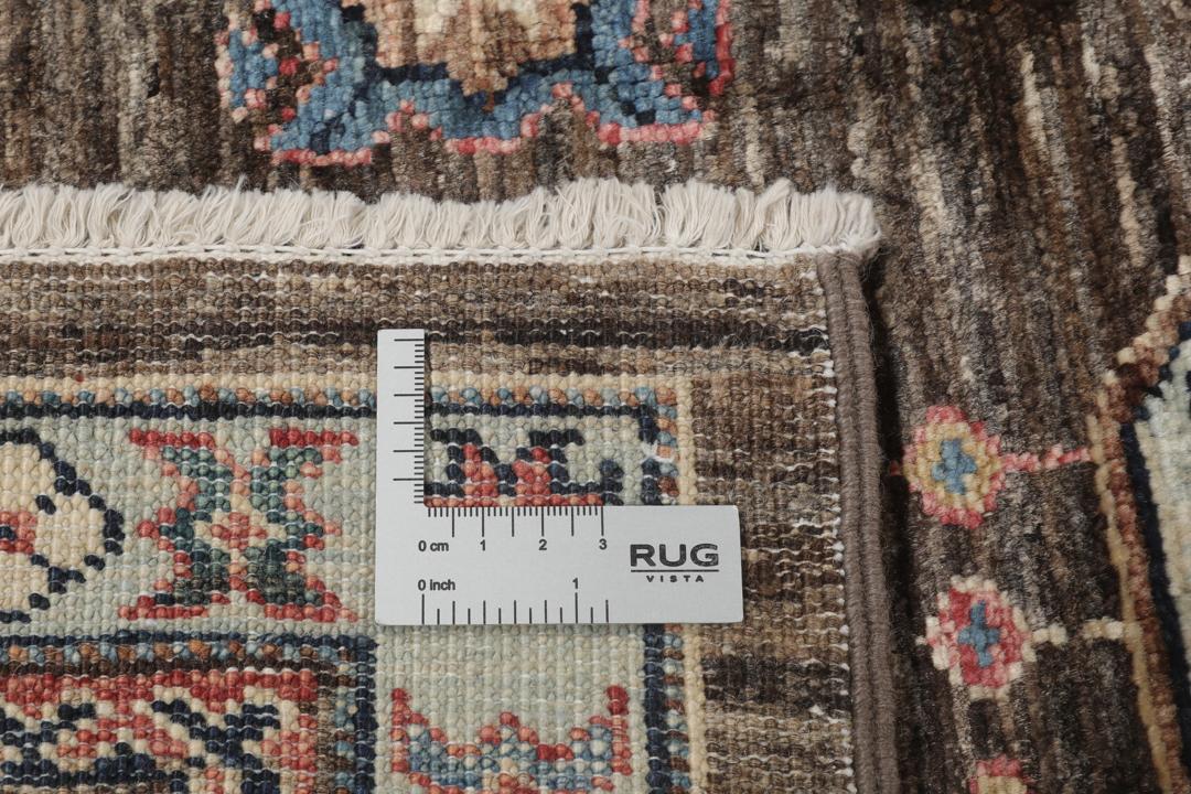 Covor afgan Kazak Ariana înnodat manual în tonuri de maro cu medalioane geometrice