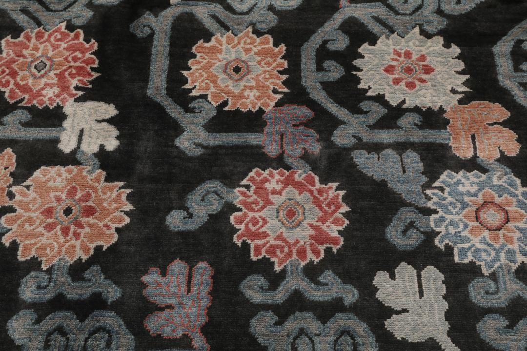 Ręcznie wiązany afgański dywan Kazak z kwiatowym wzorem na czarnym tle