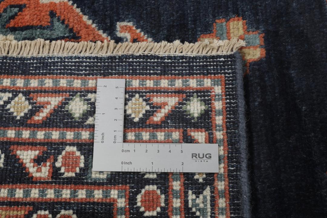 Handgeknoopt Afghaans Kazak-tapijt in donkerblauw met geometrische patronen